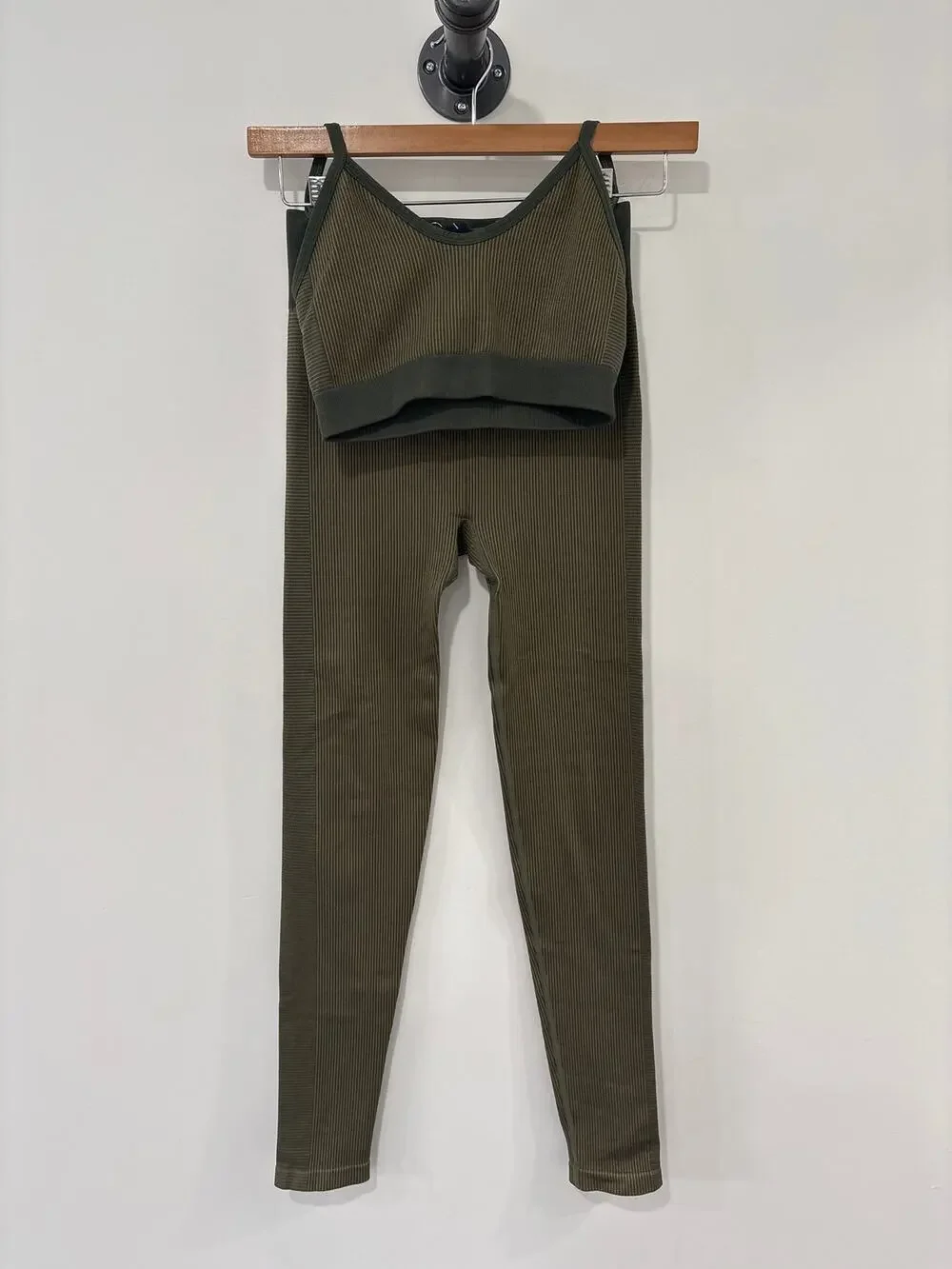 The Upside Matching Set Sports Bra & Leggings Green Size S